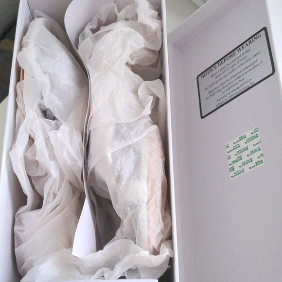 RAYE Estes Sandals (OBO) - Picture 8 of 9